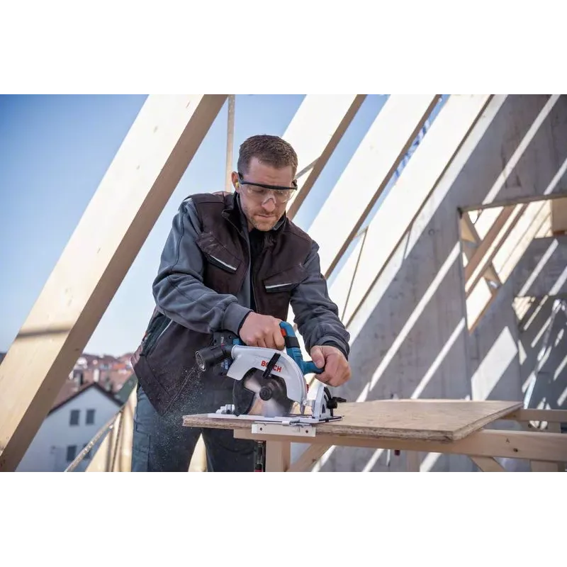 Bosch GKS 18V-57-2 Professional akumulátorová okružná píla, 18 V, 165 mm, bez akumulátora, modro-čierna