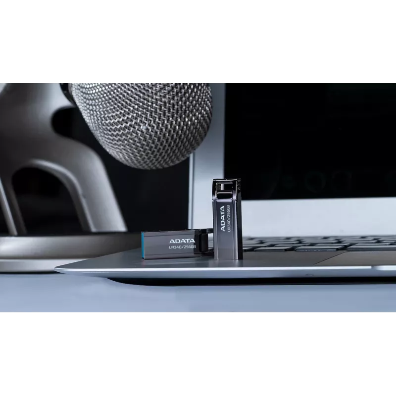 ADATA UR340 USB kľúč 256 GB USB Type-A 3.2 Gen 1, rýchlosť čítania až 100 MB/s, čierny