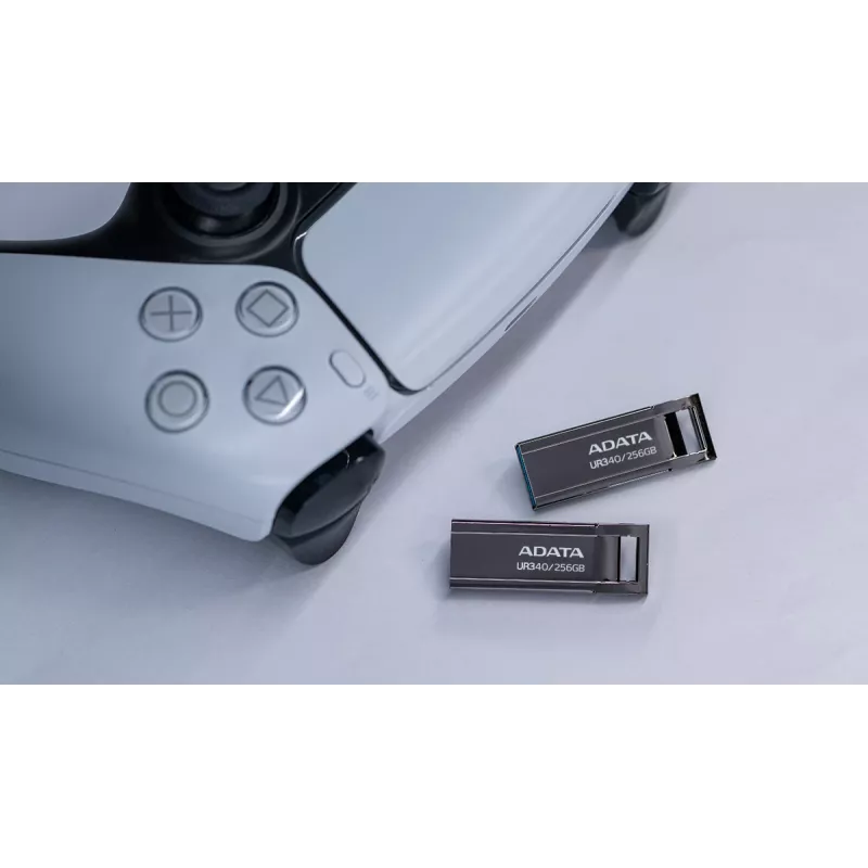 ADATA UR340 USB kľúč 256 GB USB Type-A 3.2 Gen 1, rýchlosť čítania až 100 MB/s, čierny