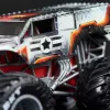 Monster Jam, Marvel Oficiálne nákladné autá Iron Man Vs. War Machine, mierka 1:64, hračka pre chlapcov a dievčatá od 3 rokov