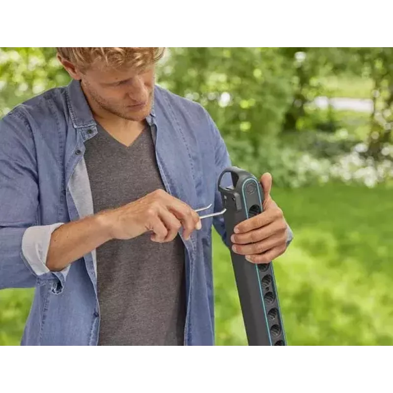 Záhradné ručné náradie príslušenstvo Gardena 3505-20 Universal čierny plast