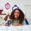 Wizarding World Harry Potter, 8-palcová sada bábiky Brilliant Hermiona Grangerová s 5 doplnkami a 2 outfitmi, hračka pre deti od 6 rokov