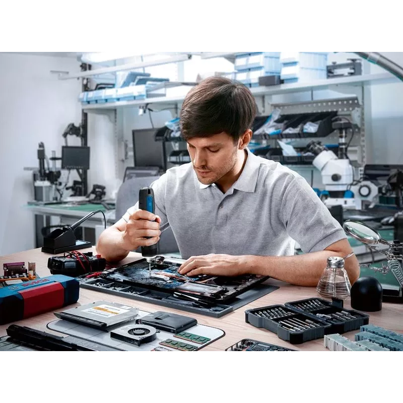Akumulátorový skrutkovač Bosch GO 3 Professional 06019H2201, 3,6 V, 360 ot./min, 1/4 palca, v mini kufríku, modrý/čierny