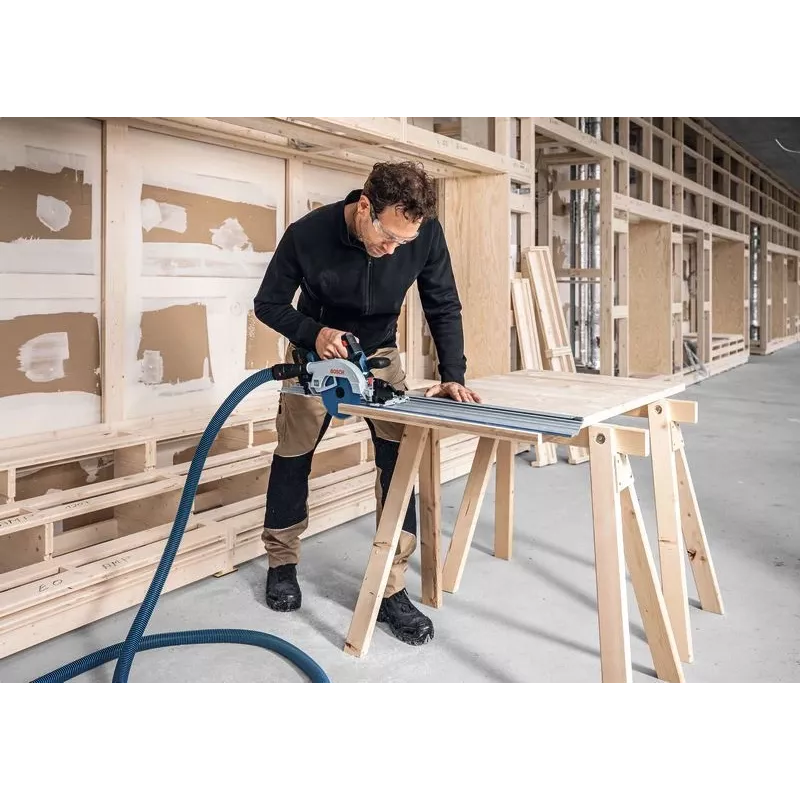 Bosch GKS 18V-57-2 GX 16,5 cm čierna, modrá 5000 ot/min