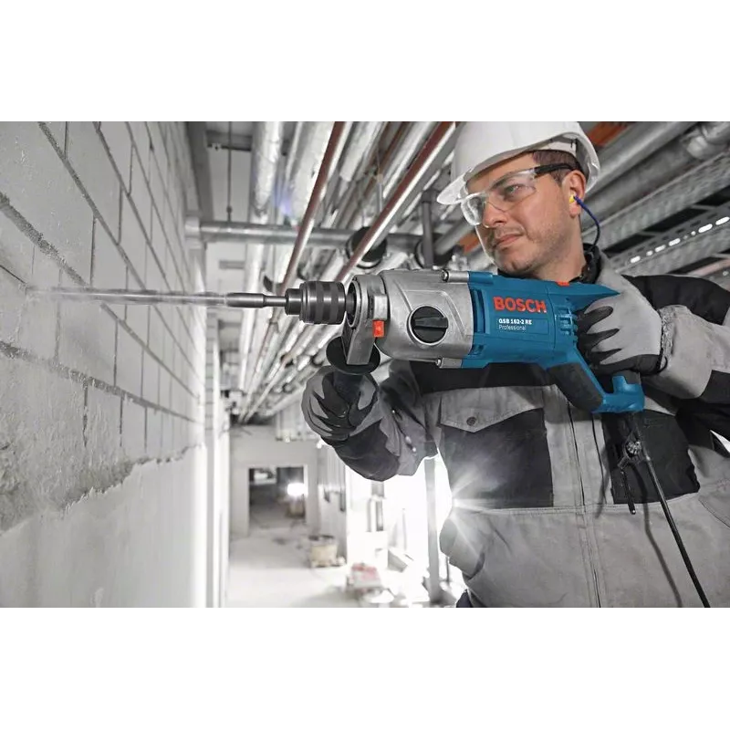 Bosch 0 601 18B 000 vŕtačka 2550 ot/min kľúč 4,8 kg
