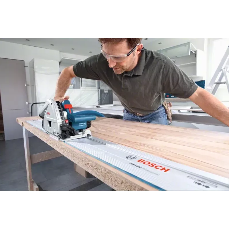 Bosch 0 601 675 001 ručná kotúčová píla 16,5 cm 6250 ot/min 1400 W