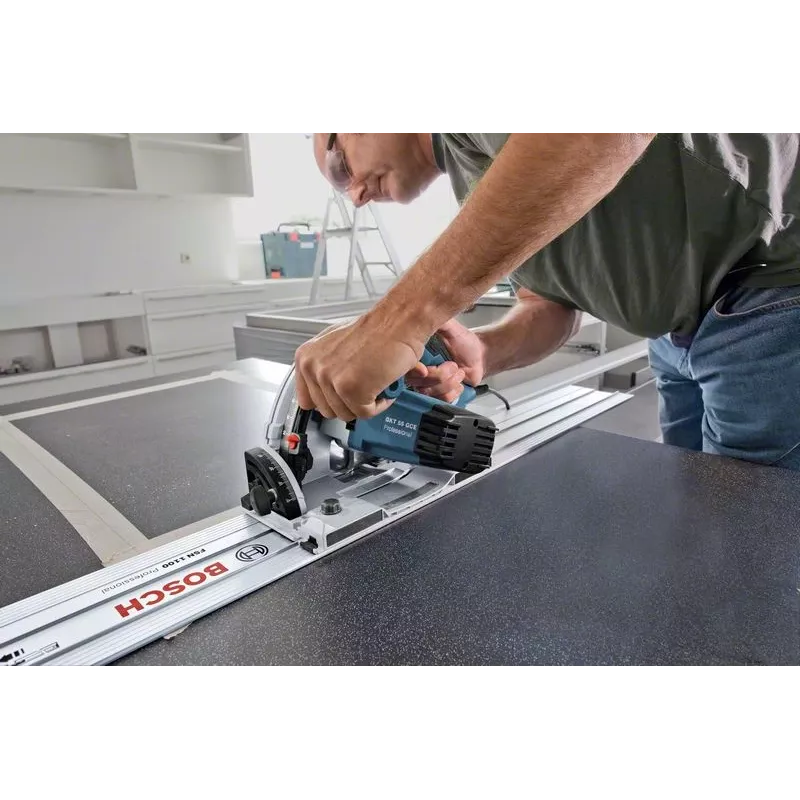 Bosch 0 601 675 001 ručná kotúčová píla 16,5 cm 6250 ot/min 1400 W