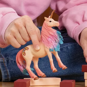 Schleich BAYALA Marshmallow jednorožčia kobyla 70723 Odporúčaný vek 5+