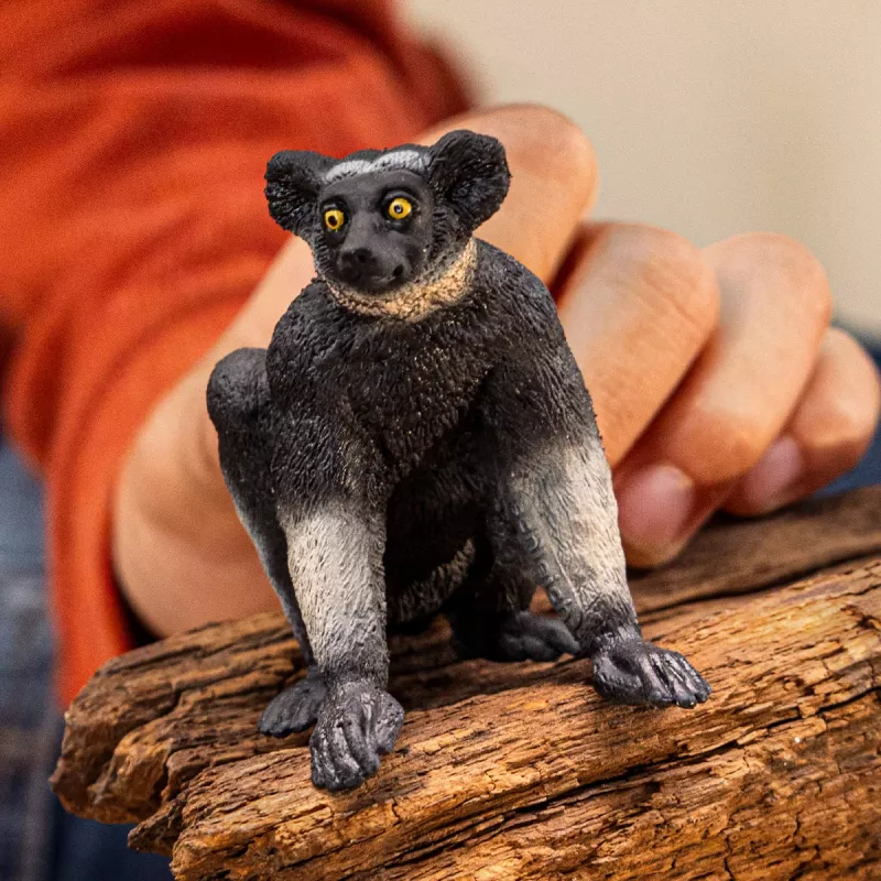 Figúrka Schleich WILD LIFE Indri viacfarebná 14877S odporúčaný vek 3 roky