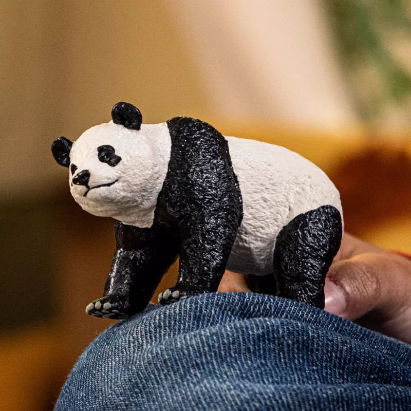 schleich WILD LIFE Obrovská panda, 3 roky, džungľa, divé zvieratá / dobrodružná hračka, viacfarebné