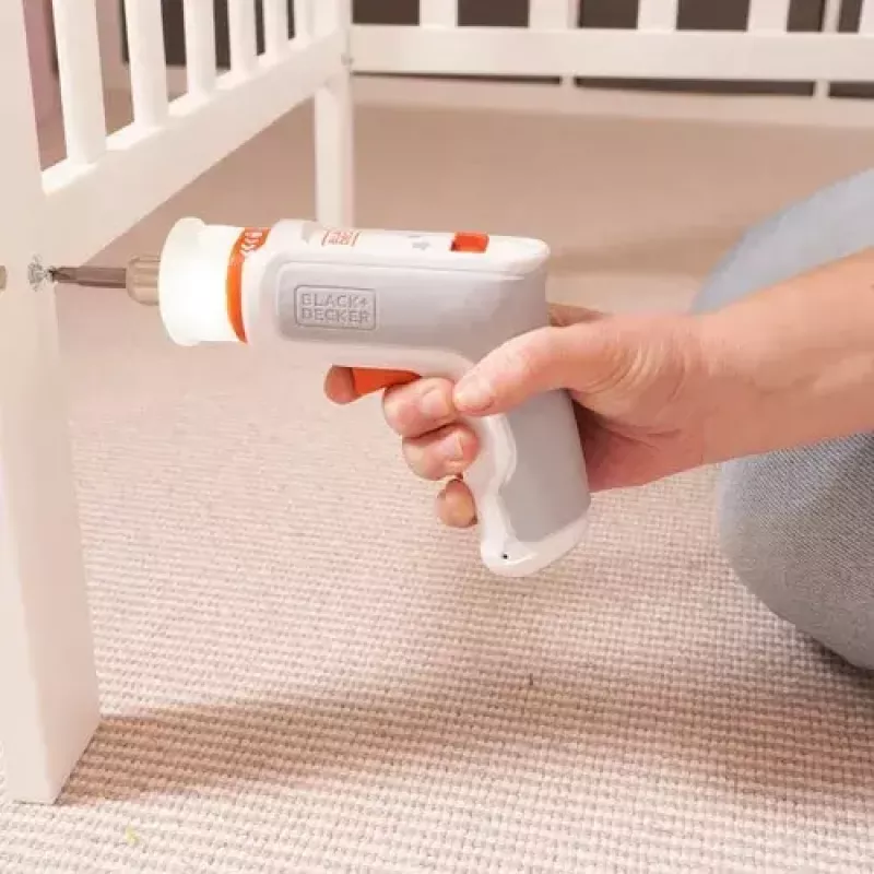 Akumulátorový skrutkovač Black & Decker BCRTA01, 180 ot/min, 5,5 N⋅m, 3,6 V