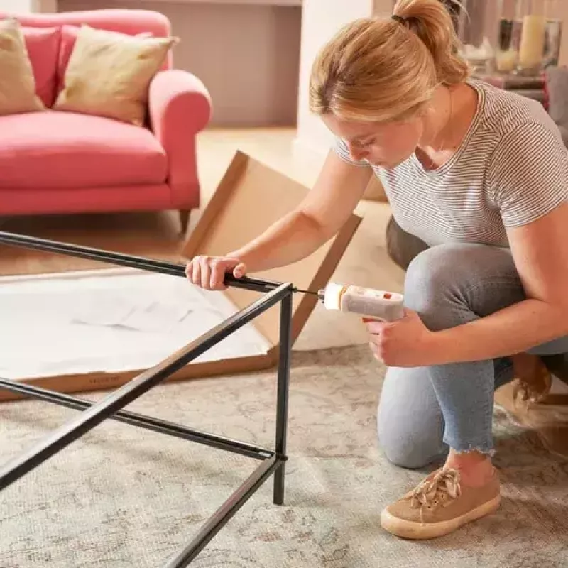 Akumulátorový skrutkovač Black & Decker BCRTA01, 180 ot/min, 5,5 N⋅m, 3,6 V