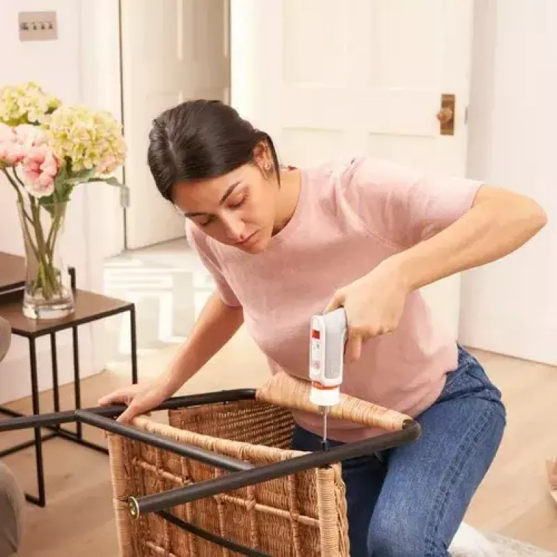 Akumulátorový skrutkovač Black & Decker BCRTA01, 180 ot/min, 5,5 N⋅m, 3,6 V
