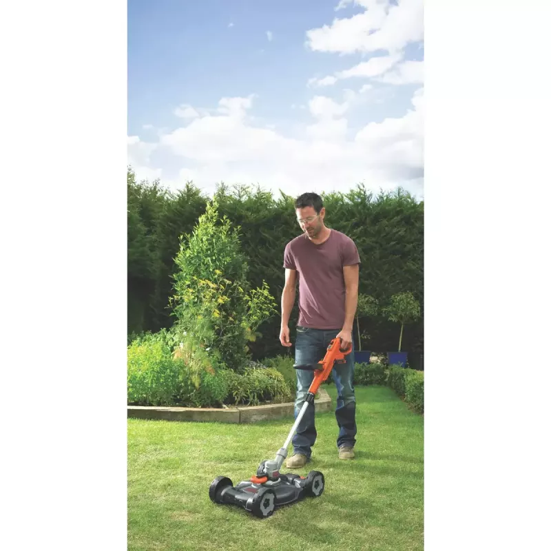 Strunová kosačka Black & Decker STC1820CM-QW
