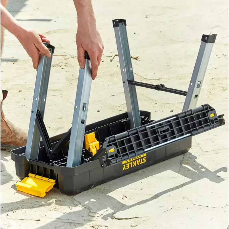 Stanley FatMax FMST81083-1 kufor na náradie so stupienkom, plastový, nosnosť 30 kg, čierno-žltý