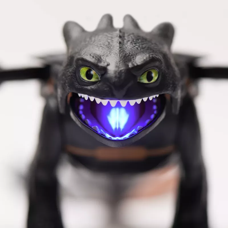 Akčná figúrka Spinmaster Ultimate Plasma Blast Toothless 25 palcov krídla svetlo & zvuk, od 4 rokov