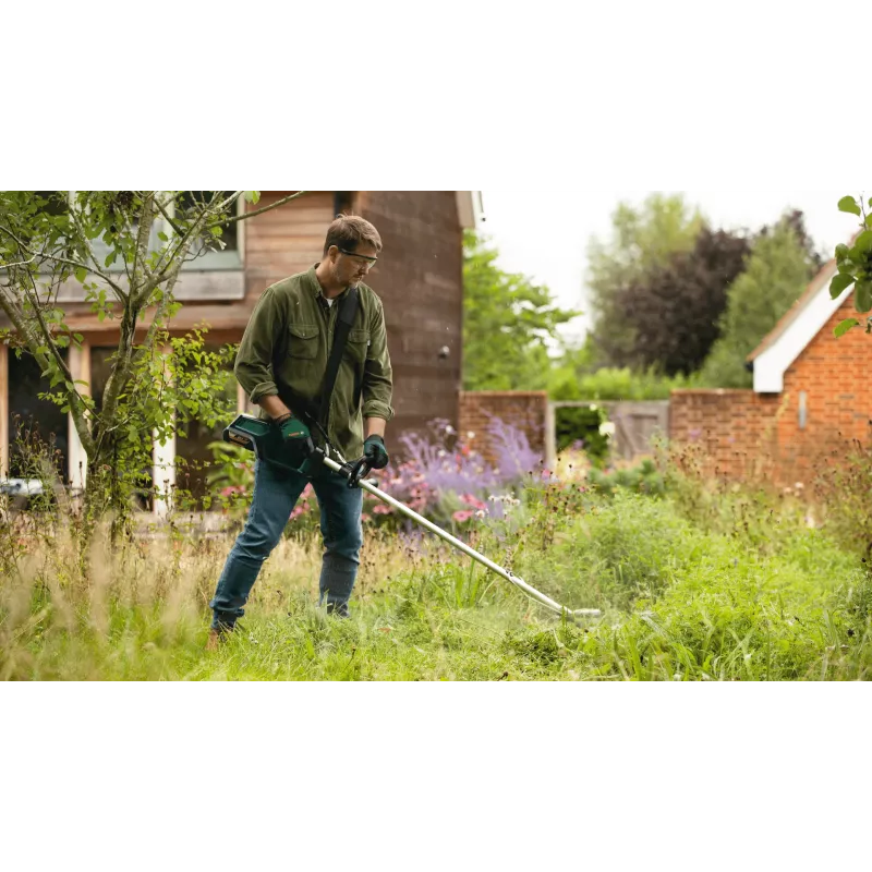 Bosch AdvancedGrassCut 36V-33 06008C1K00 akumulátorový vyžínač trávy, 36 V, 33 cm, s akumulátorom Li-ion 2,0 Ah, zelený/čierny