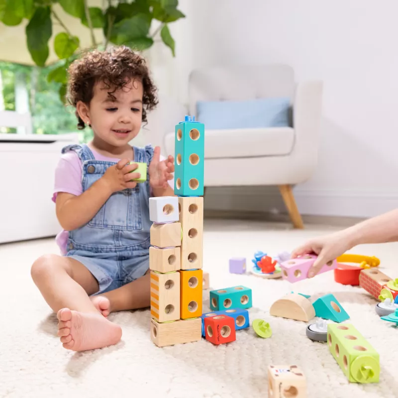 Melissa & Doug MDT BBN Blockables Town Pyst GML, 2 rok(ov), 73 ks, plast, drevo