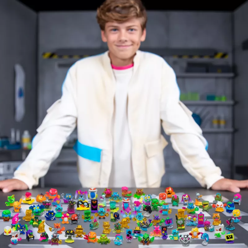 Moose Toys MrBeast Lab Swarms II Atomic 12 ks balenie, 5 rokov, viacfarebné