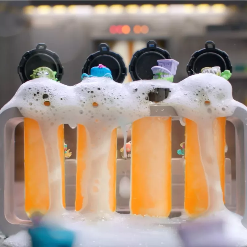 Moose Toys MrBeast Lab Swarms II Atomic 12 ks balenie, 5 rokov, viacfarebné