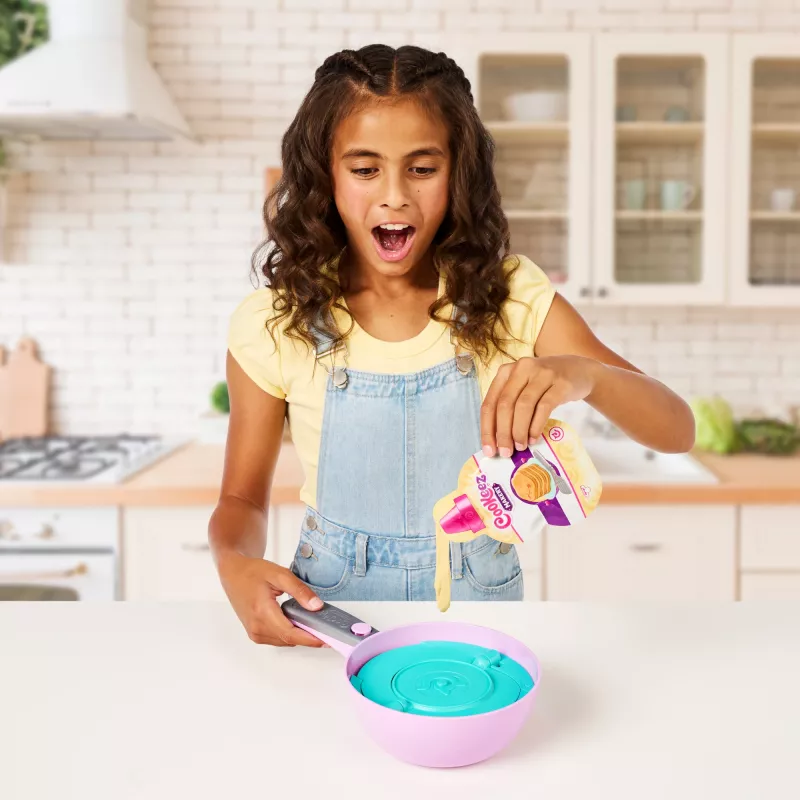 Moose Toys Cookeez Makery Pancake, hračka jedlo, 5 rokov
