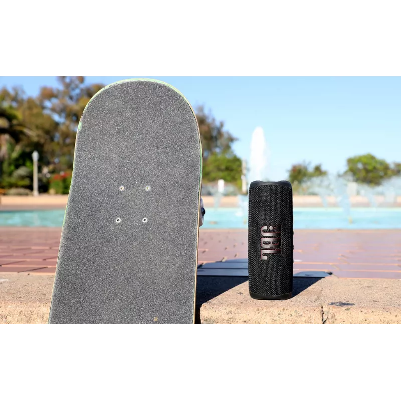 JBL Flip 6 čierny 30 W