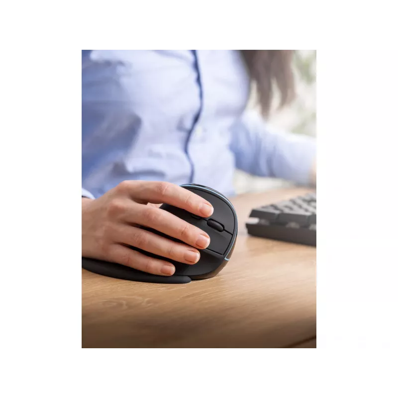 Sandberg bezdrôtová vertikálna myš Pro, pravácka, vertikálny dizajn, optická, RF Wireless, 1600 DPI, čierna