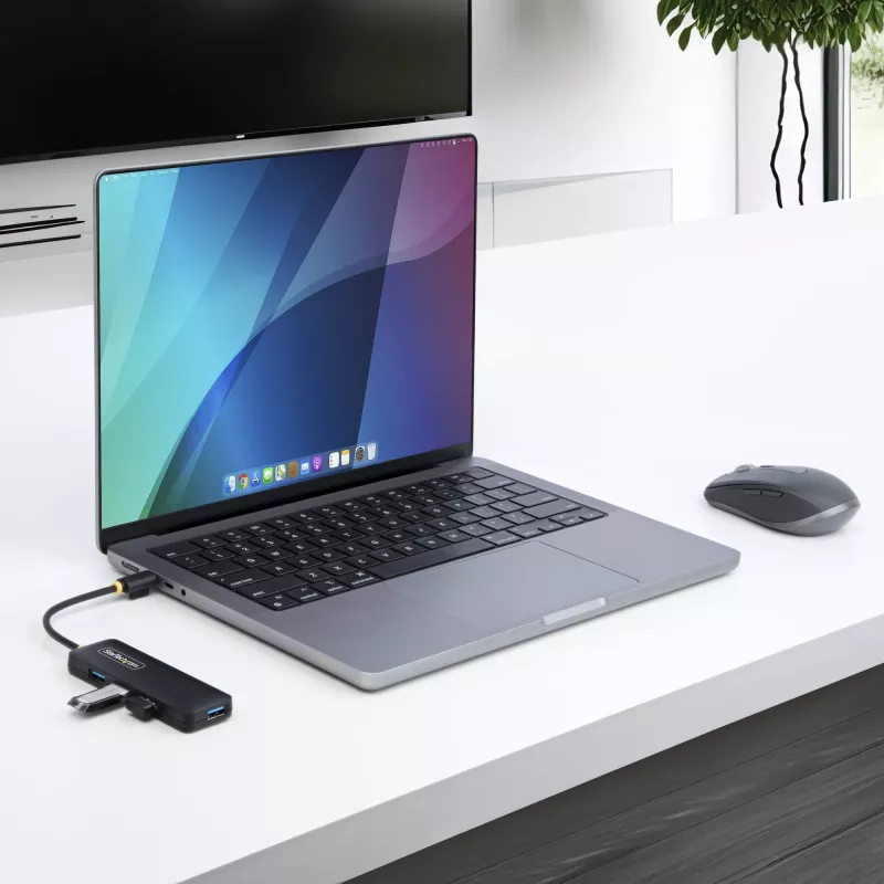 StarTech.com 4-portový USB-C hub, 5 Gbit/s, USB-C na 4x USB-A, napájaný zbernicou, malý cestovný mini hub, multi-portový USB 3.0 splitter, prenosný hub, ochrana proti prepätiu