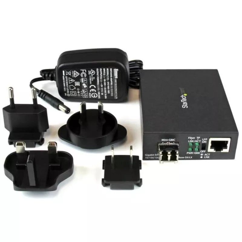 StarTech.com Gigabit Ethernet Fiber Media Converter - Kompaktný - 850nm MM LC - 550m