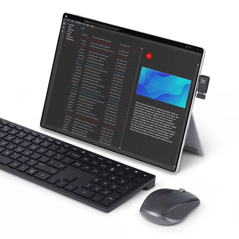 StarTech.com zahnutý USB-C na USB-A adaptér, USB 5 Gbit/s, kompaktný adaptér USB-C samec na USB-A samica, kovové puzdro, samec/samica