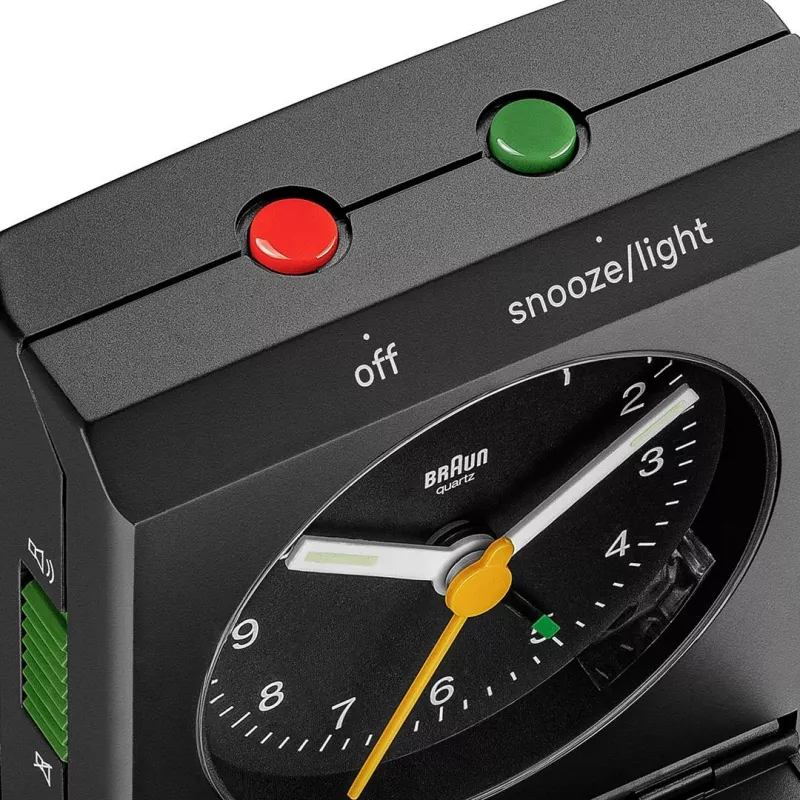 Budík BRAUN BC 05 B Quartz Foldable čierny — kompaktný cestovný budík