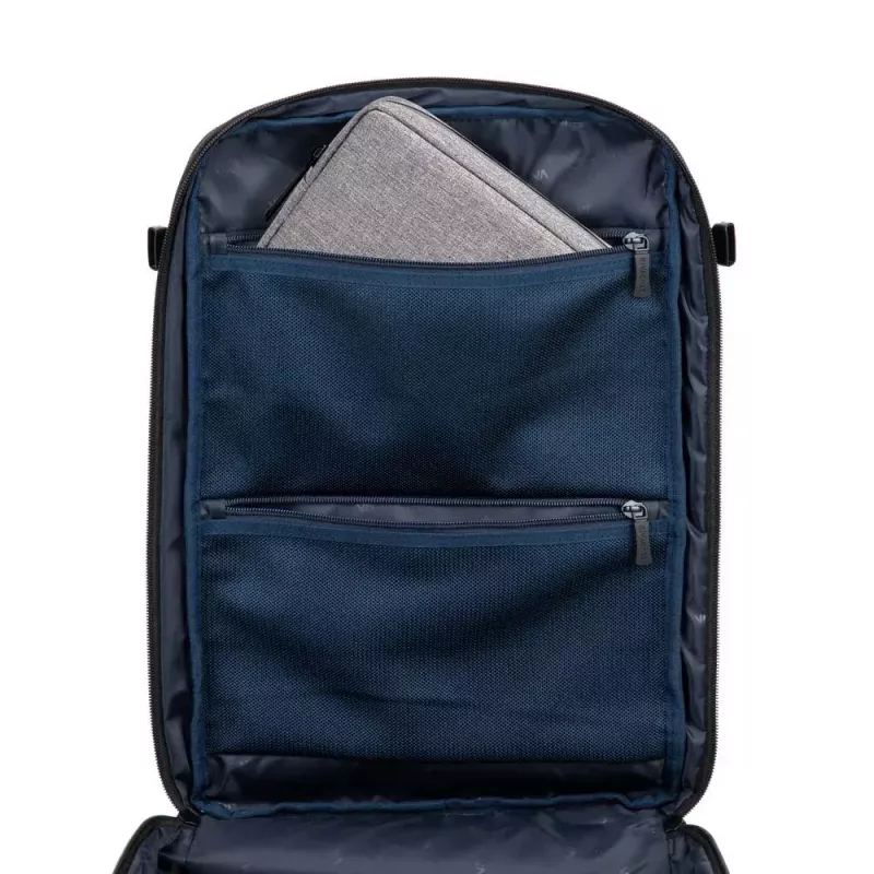 Batoh Rivacase 8461 43,9 cm 17,3 palcov čierny 2 predné vrecká