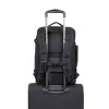 Batoh Rivacase 8461 43,9 cm 17,3 palcov čierny 2 predné vrecká