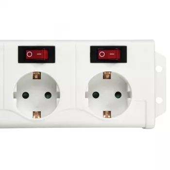 Hama 137239 rozbočovač napájania 1,4 m 6 AC výstupov vnútorný biely