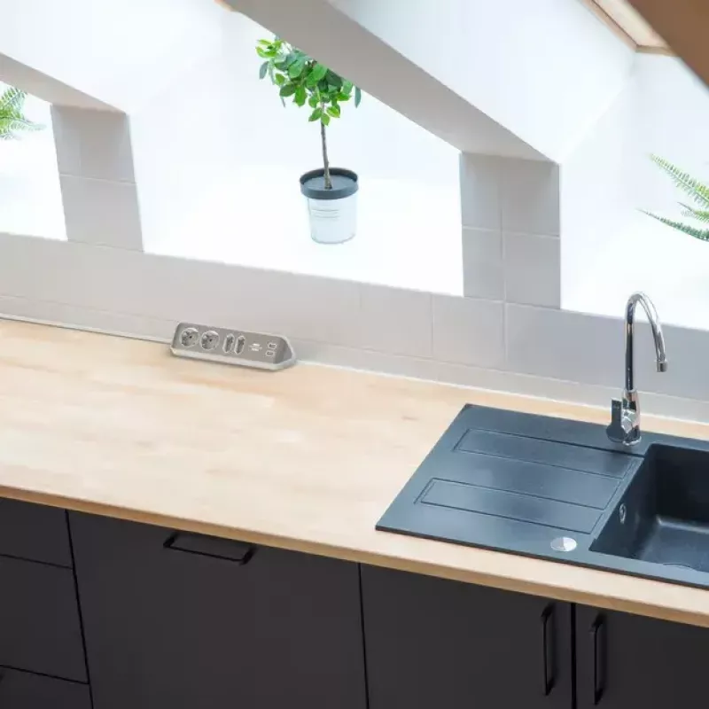 Predlžovací kábel Brennenstuhl 1153590420 2m 4 AC výstupy interiér