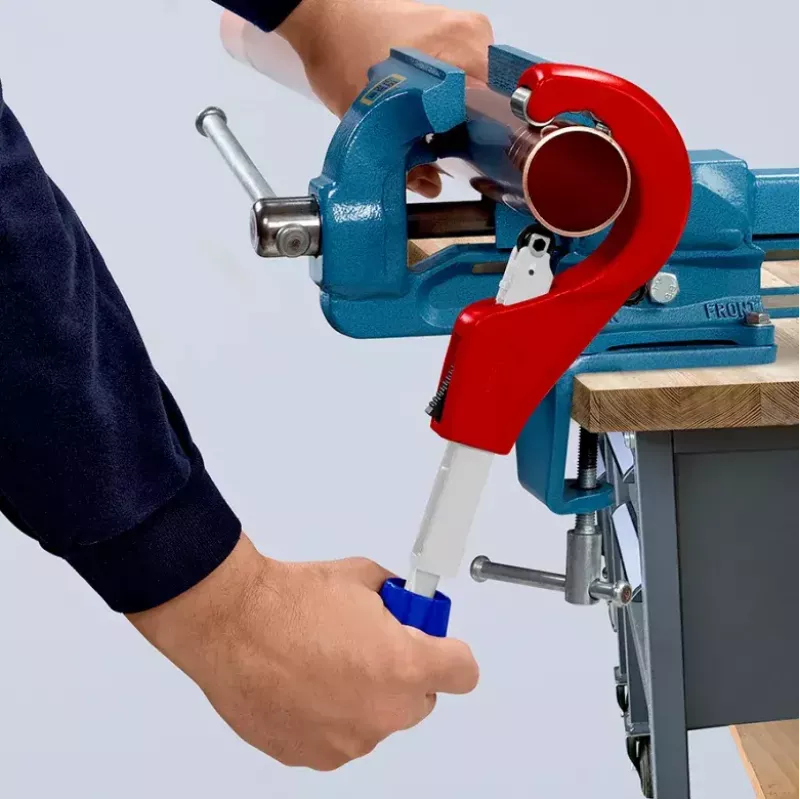 Rezačka rúr Knipex 90 31 03 BK vhodná na mosadz, meď, oceľ