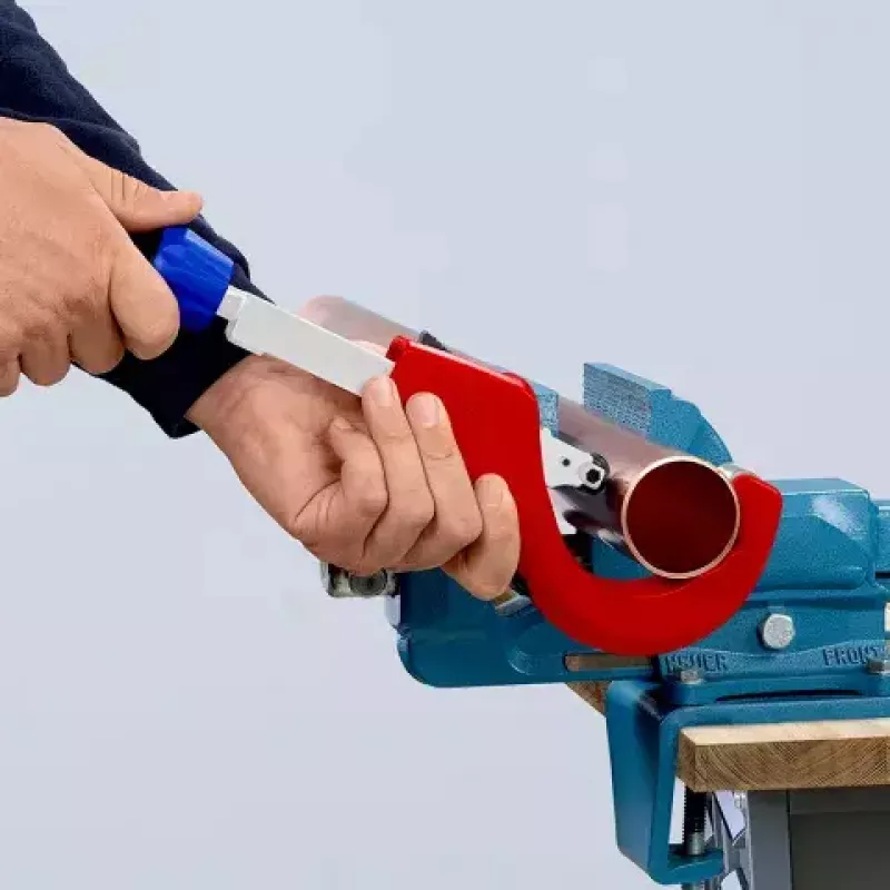 Rezačka rúr Knipex 90 31 03 BK vhodná na mosadz, meď, oceľ