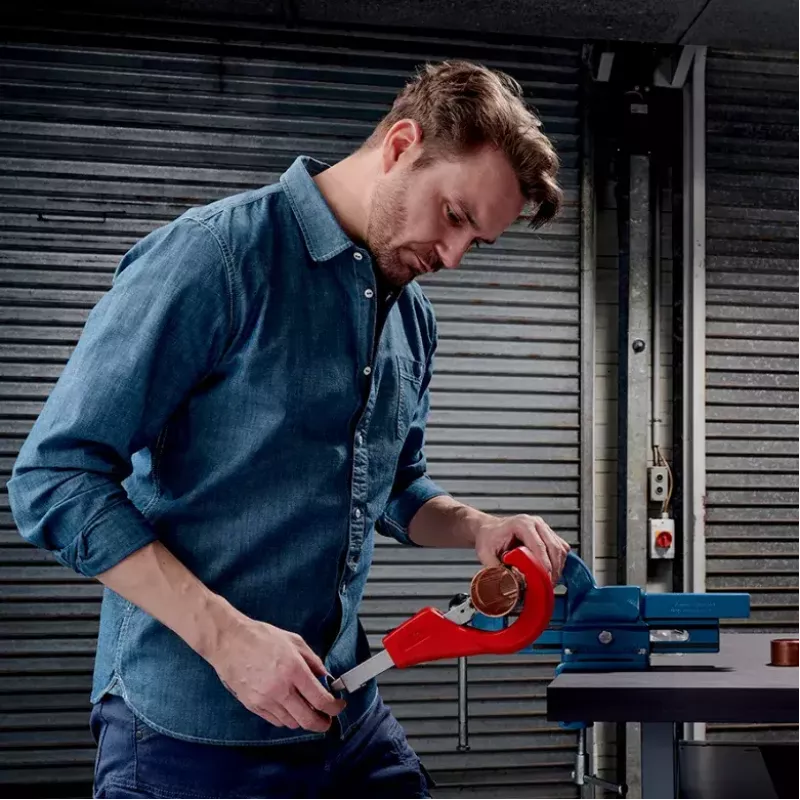 Rezačka rúr Knipex 90 31 03 BK vhodná na mosadz, meď, oceľ