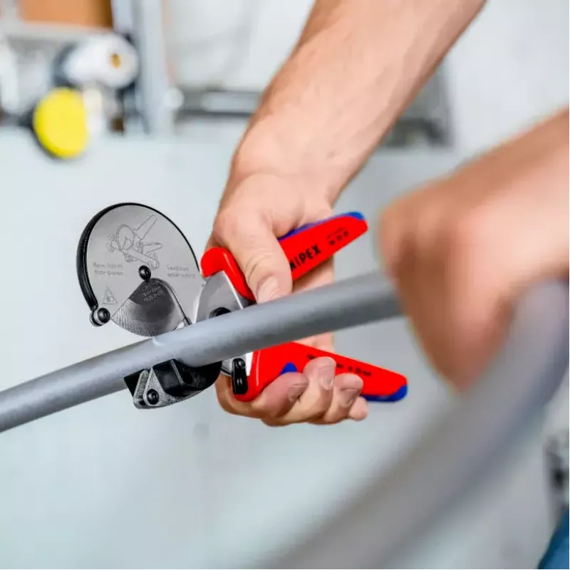 Knipex 90 25 25 rezač rúr na kompozitné a plastové rúry