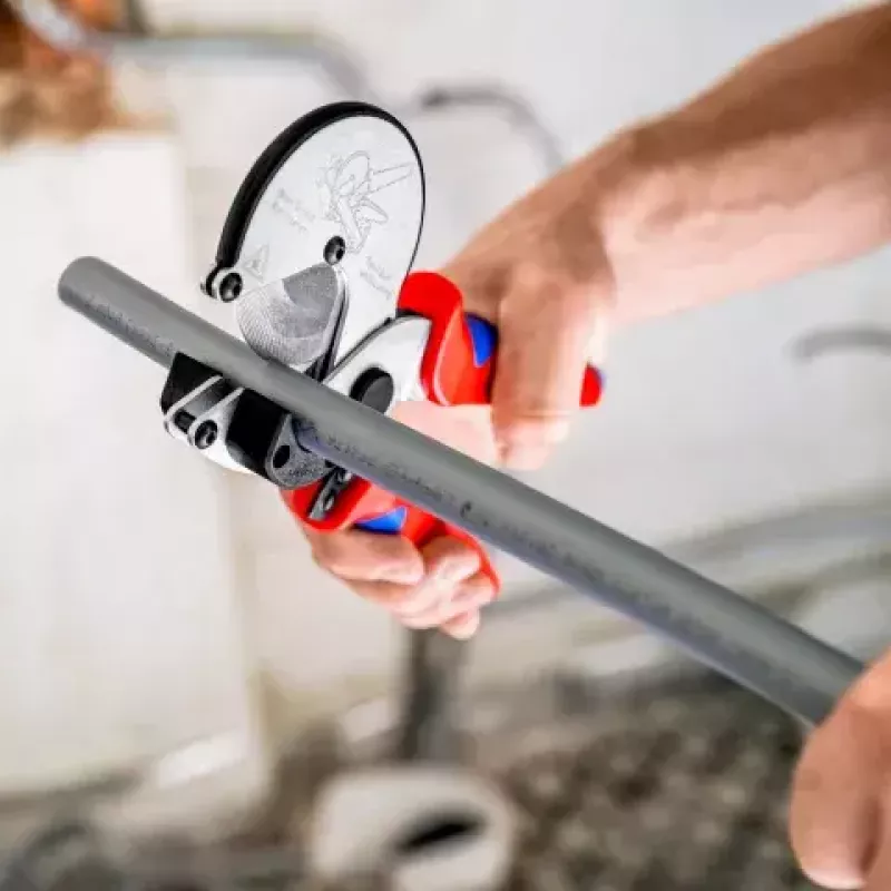 Knipex 90 25 25 rezač rúr na kompozitné a plastové rúry