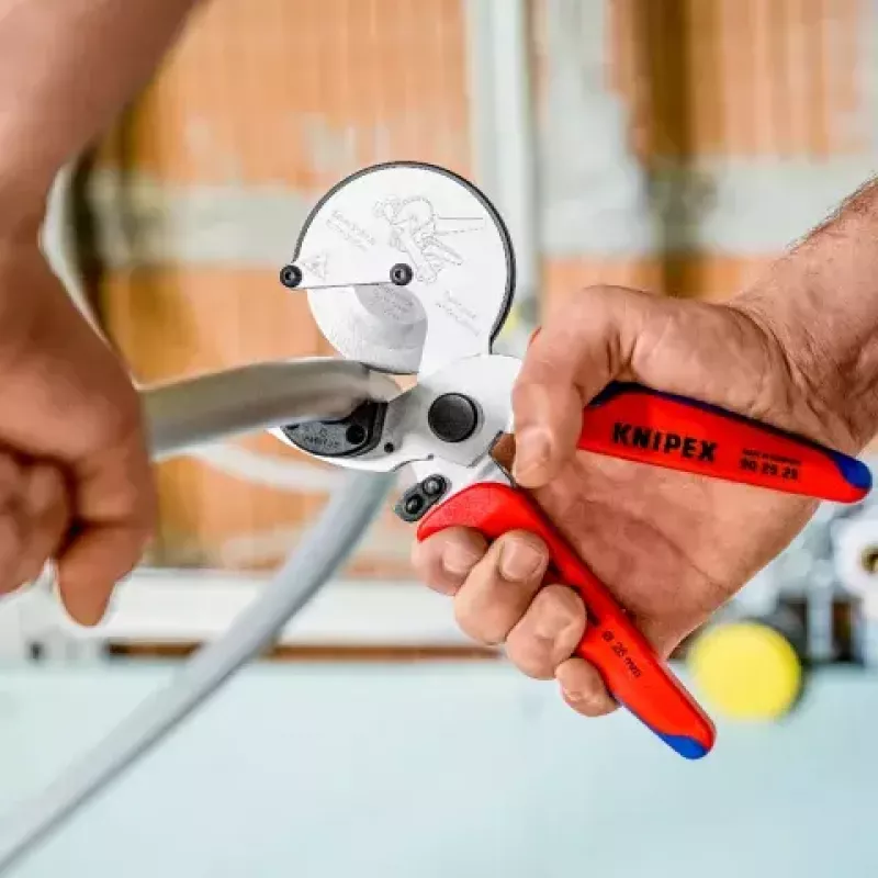 Knipex 90 25 25 rezač rúr na kompozitné a plastové rúry