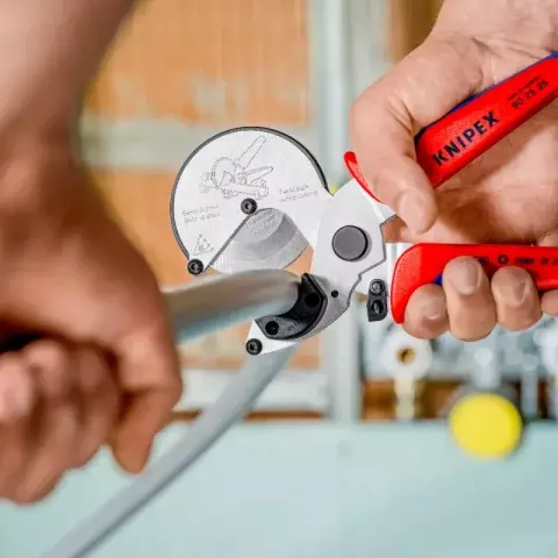 Knipex 90 25 25 rezač rúr na kompozitné a plastové rúry