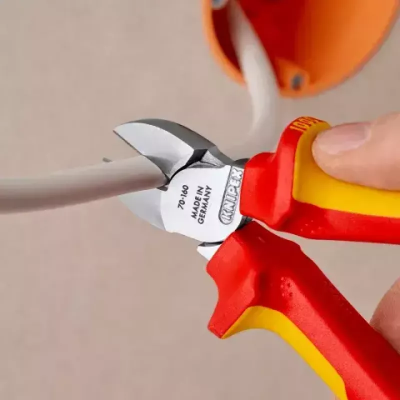Bočné štípacie kliešte diagonálne Knipex 70 06 160 T