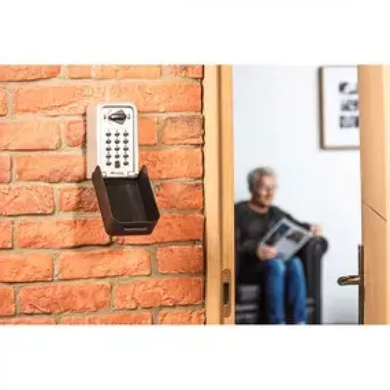 Nástenný trezor MASTER LOCK 5426EURD sivá