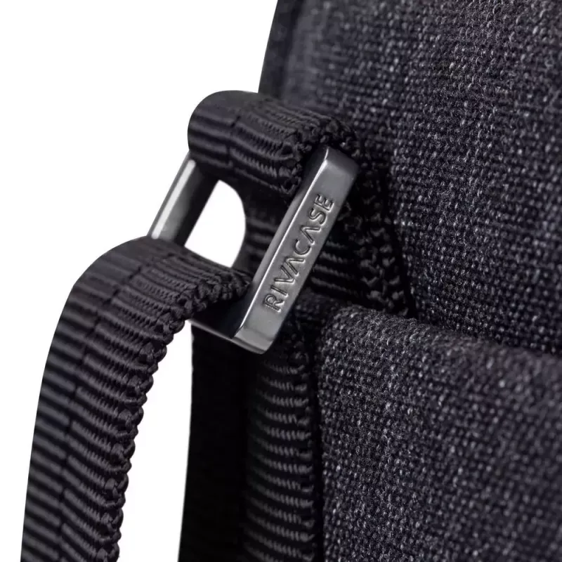 Taška cez rameno Rivacase 8810 pre tablety do 20,3 cm (8 palcov) — polyuretán a polyester, 0,28 kg
