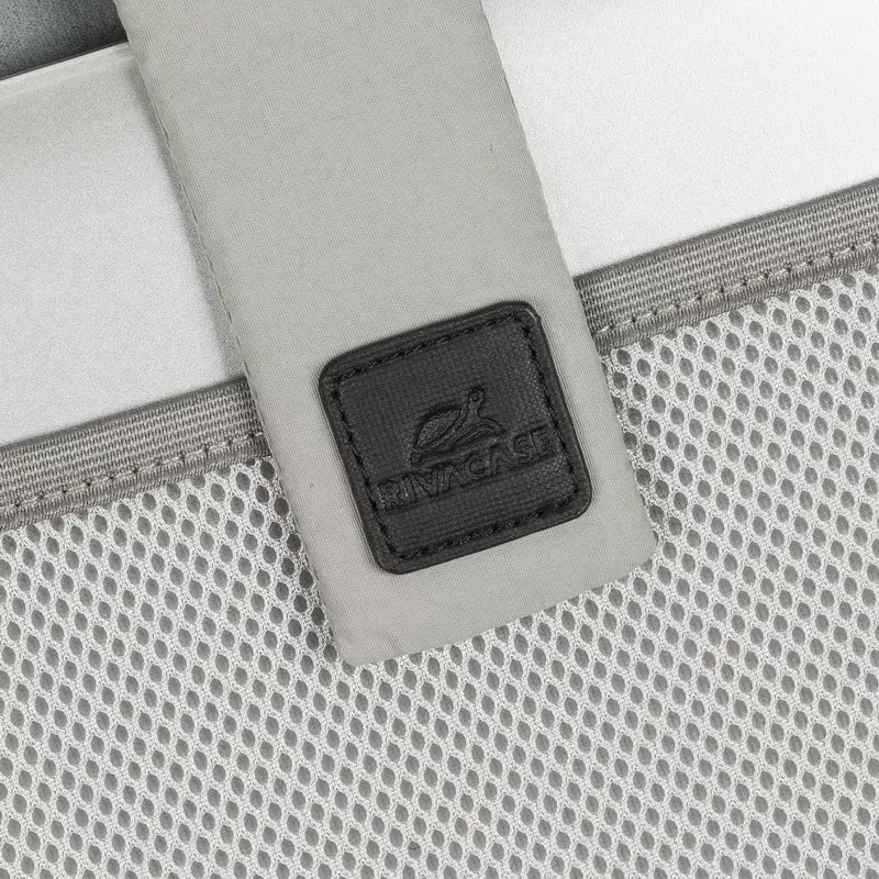 Rivacase Lantau 8823 puzdro na notebook, 13,3 palca (33,8 cm), čierny melanž