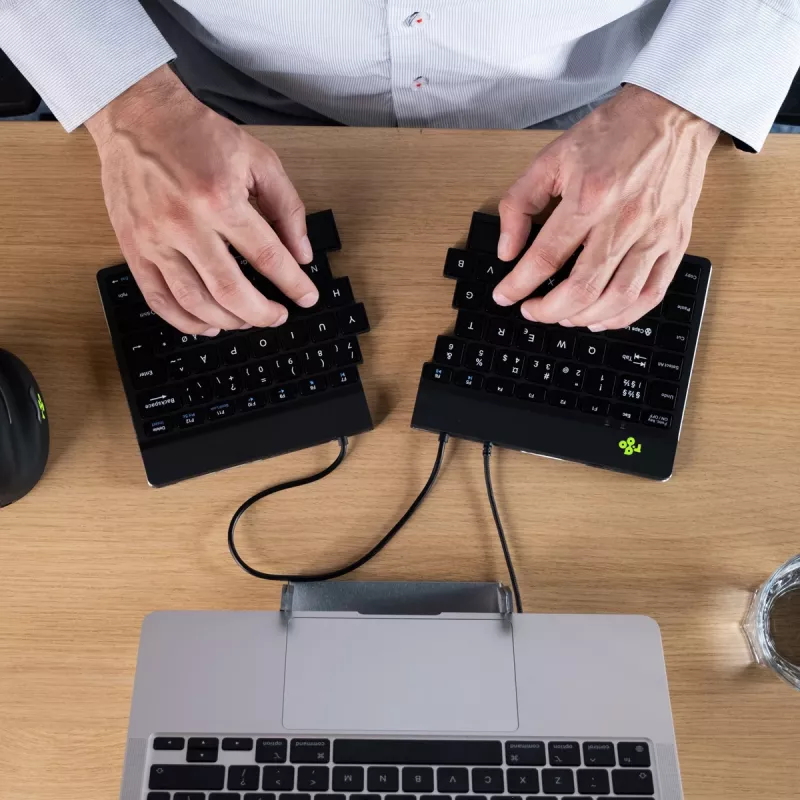 R-Go Tools ergonomická klávesnica R-Go Split Break v2 so softvérom Break, ergonomická delená klávesnica, QWERTY (US), káblová, čierna