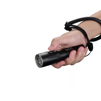 Ručná baterka Nitecore DL20 LED 1000 lm, 9 h výdrž batérie, čierna, 135,5 g