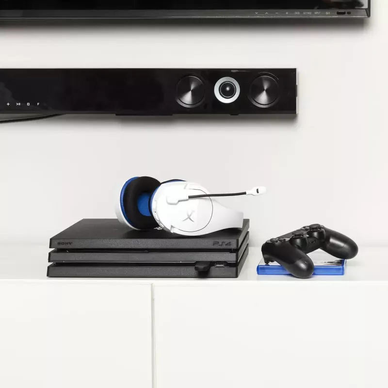 HyperX Cloud Stinger Core – bezdrôtová herná náhlavná súprava (bielo-modrá) – PS5-PS4