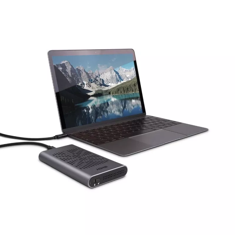 Lindy USB 3.2 Gen 2x2 Dual M.2 NVMe SSD puzdro s funkciou klonovania